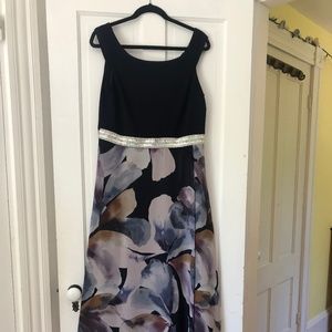 Frank Lyman gown